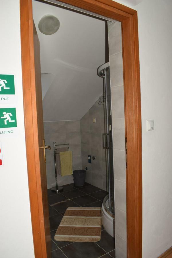 Apartment Silvia Slunj Ngoại thất bức ảnh